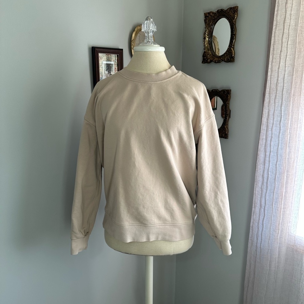 Lululemon Beige Crewneck